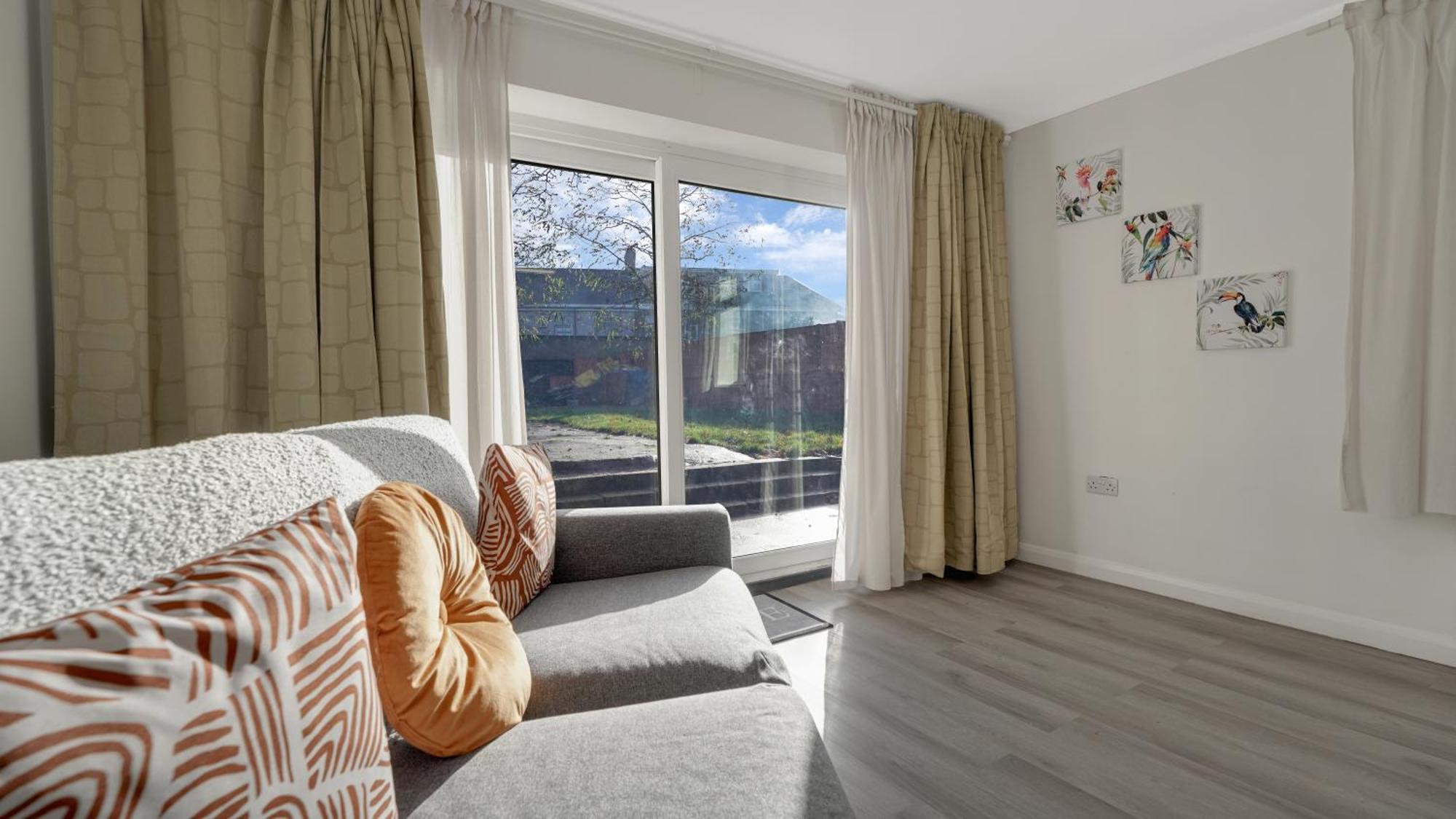 Place To Stay In Longbridge Barking  Kültér fotó